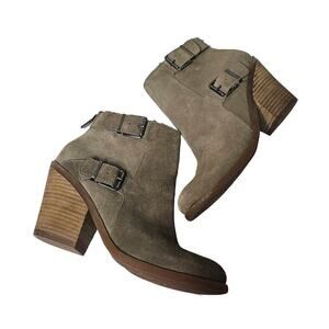 Lucky Brand‎ 8.5B Chunky platform suede Camo Green Ankle Boots. Fall. Stylish.